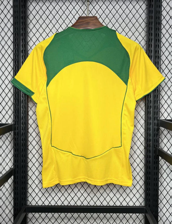 Camiseta Retro Brasil 2002