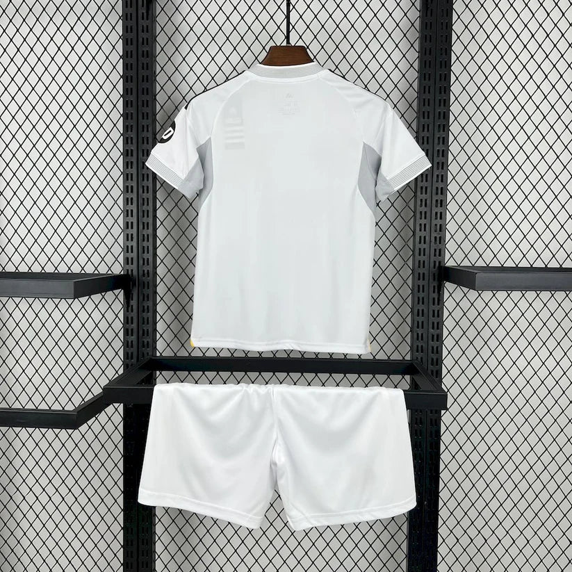 Camiseta Niño Real Madrid Primera Equipación 25/26