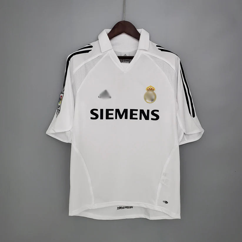 Camiseta Retro Real Madrid Primera Equipación 05/06